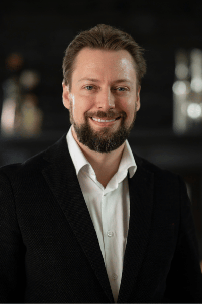kyle_kuchmey Kyle Kuchmey, President, New Motto Inc.